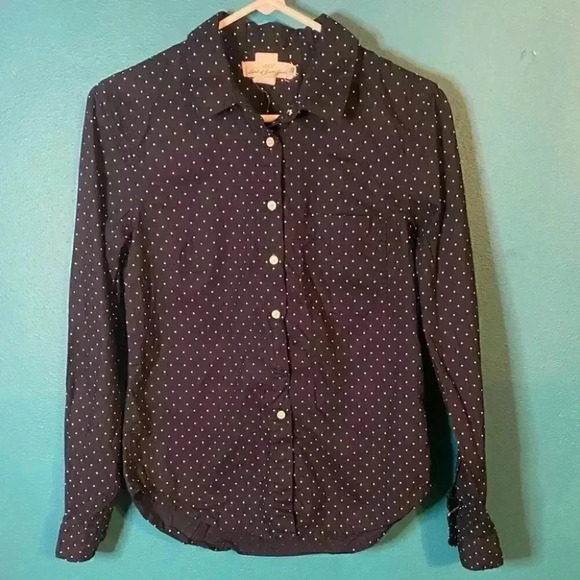 H&M Navy Polka Dot Button Down Shirt - Picture 2 of 6